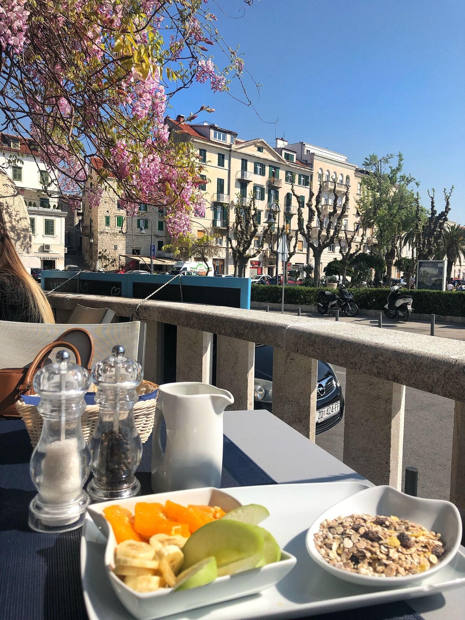 Seaview Luxury Retreat Hotel Split Bagian luar foto